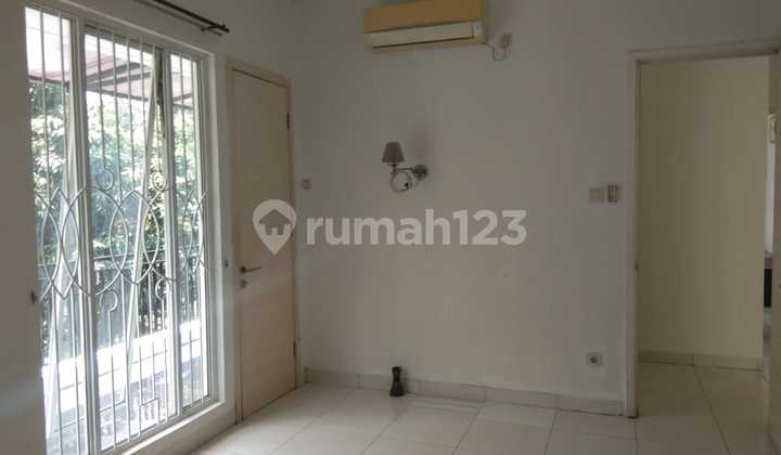 Rumah Siap Huni, Sudah Renov Dicluster Emerald Bintaro jaya 2