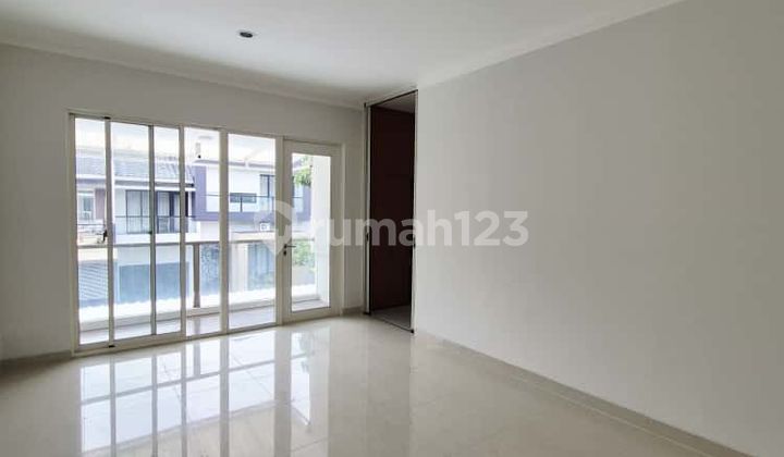 Rumah Siap Huni Dengan Design Cantik Di Cluster Elit Kebayoran Bintaro Jaya 2