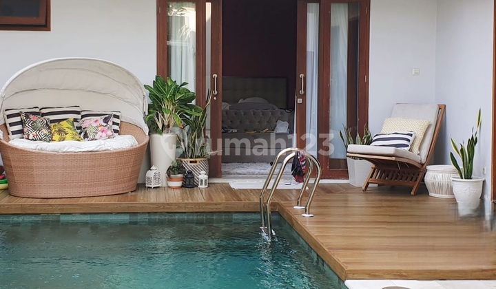 Rumah Cozy Nyaman Huni Dengan Kolam Renang Di Sektor 9 Bintaro 0524