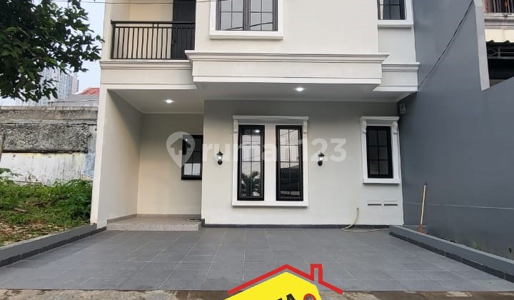 Ready-to-Live-in House in Villa Bintaro Indah Sector 9