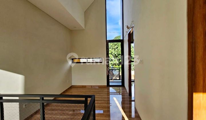 Rumah 2 Lantai Scndavian di Kedaung Ciputat  8