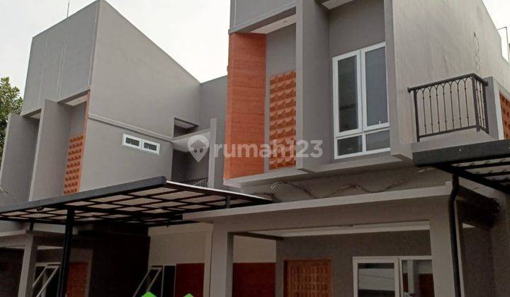 Rumah Ready 5 Unit di Mampang Pancoran Mas Depok  1