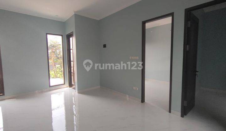 Rumah Baru Minimalis Siap Huni 2 Lantai di Rangkapan Jaya Depok  2