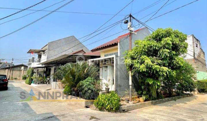 Rumah Hook Hadap Timur di Mampang Redidence Depok  1