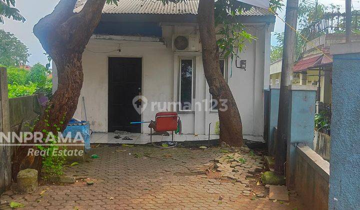 Rumah Hitung Tanah Pinggir Jalan Di Ciracas Jakarta Timur  1