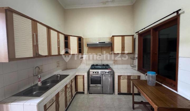 Rumah Dijual Kutisari Selatan Tenggilis Mejoyo Surabaya Timur  2