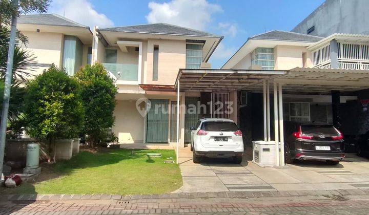 Rumah 2 Lantai Bagus Unfurnished SHM di The Mansion, Surabaya 1