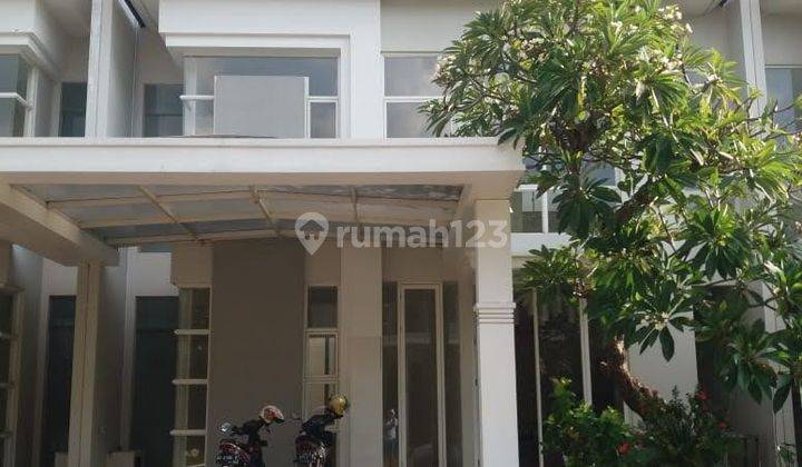 Rumah Disewakan Grand Pakuwon Minimalis Siap Huni Surabaya Barat 1