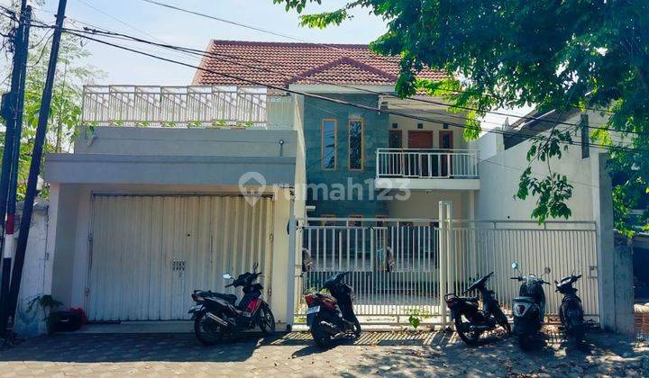 Rumah 2 Lantai Bagus Unfurnished SHM di Raya Candi Lontar, Surabaya 1