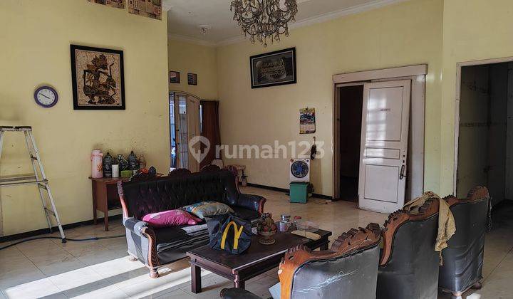 Rumah Bagus Unfurnished SHM di Palm Spring Regency, Surabaya 2