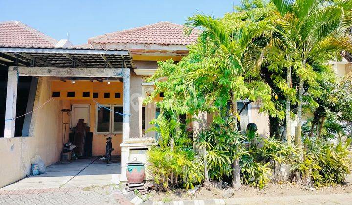 Rumah Bagus Unfurnished SHM di Palm Spring Regency, Surabaya 1