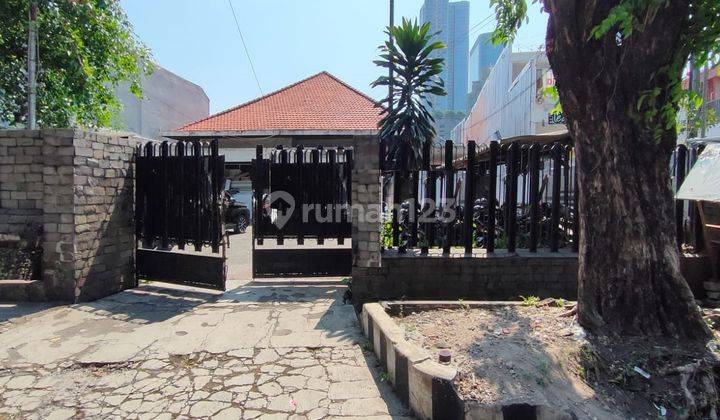 Rumah Disewakan Tegalsari Surabaya Pusat Strategis Cocok untuk Usaha 1