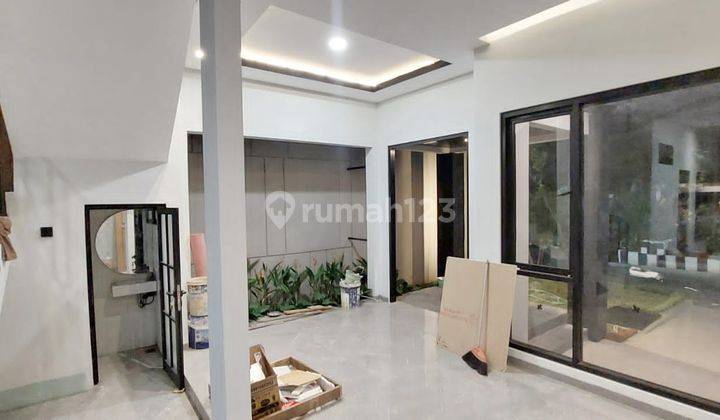 Rumah Dijual Gayungsari Barat Surabaya Selatan Siap Huni Tropical Modern 2