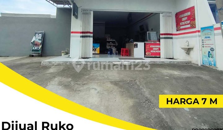 Dijual Ruko Raya Bangkingan, Lakarsantri, Surabaya Barat 0 Jalan Raya; Halaman Belakang Besar dan Ada Akses Dari Samping (Bisa untuk Workshop Dll) Dijual Ruko Raya Bangkingan, Lakarsantri, Surabaya Barat 0 Jalan Raya; Halaman Belakang Besar dan Ada Akses Dari Samping (Bisa untuk Workshop Dll)