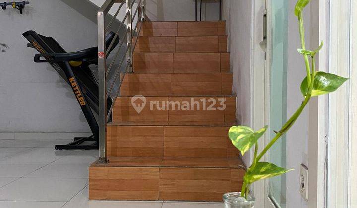 Rumah Dijual Gayung Kebonsari Ketintang Surabaya Lokasi Strategis Suasana Nyaman Minimalis  2