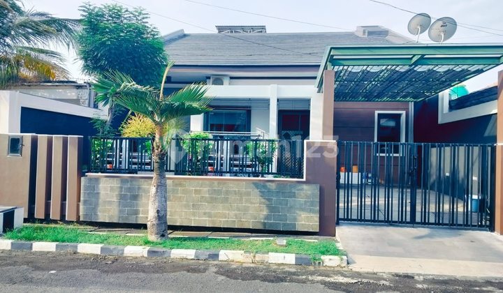 Rumah Dijual Darmo Permai Timur Sukomanunggal Surabaya Barat ; Dekat Ptc,Ciputra World,Pusat Perkantoran,Akses Jalan Tol,Pasar(Modern dan Tradisional),Supermarket(Hokky,Papaya),Sekolah(Elyon,Petra,Gloria,Sis),Universitas (Pcu,Unesa,Ubaya),Gwalk Rumah Dijual Darmo Permai Timur Sukomanunggal Surabaya Barat ; Dekat Ptc,Ciputra World,Pusat Perkantoran,Akses Jalan Tol,Pasar(Modern dan Tradisional),Supermarket(Hokky,Papaya),Sekolah(Elyon,Petra,Gloria,Sis),Universitas (Pcu,Unesa,Ubaya),Gwalk