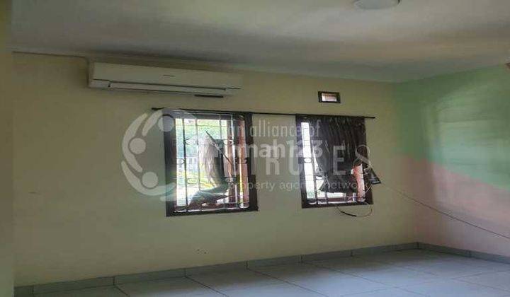 Rumah Cantik Siap Huni di Taman Kopo Indah 3 Bandung 2