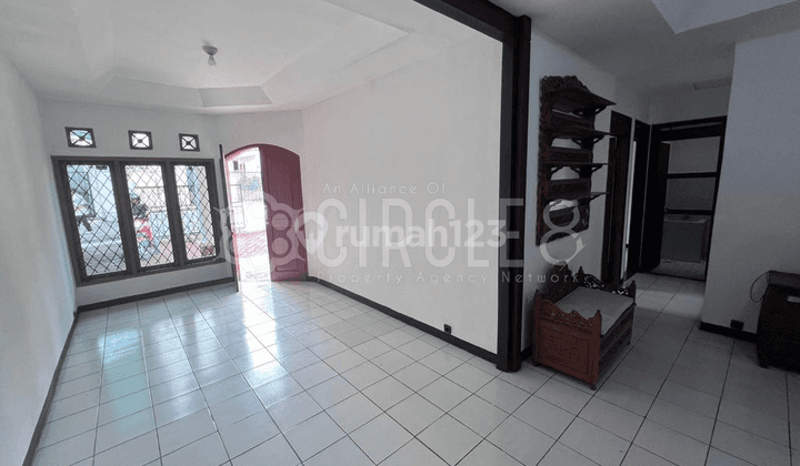 Grab It Fast Rumah Strategis Di Tubagus Ismail Bandung 1