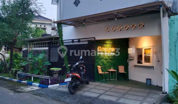 DEKAT EXIT TOL & MALL LIPPO Dijual Rumah Pondok Jati Sidoarjo Bangunan 2 Lantai Luas 175 Meter 2