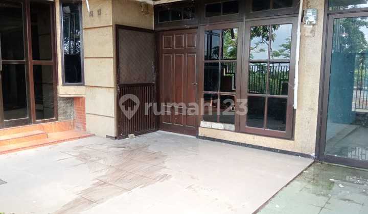 BUTUH CEPAT LAKU Rumah Taman Pondok Jati Taman Sidoarjo Luas 220 Meter 2