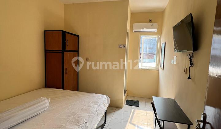 Kost Eksklusif Strategis Jalan Raya Ngagel Surabaya Full Furnish