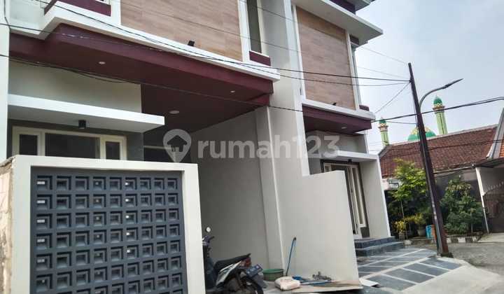 ONLY 1 UNIT NEAR MERR MAIN ROAD, Rungkut Harapan Baru, Brand New House Ready to Occupy, RARE FIND NEAR FACILITIES 2
