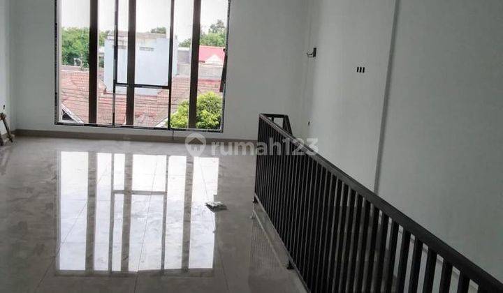 Ruko Baru 3 Lantai Stok Terbatas Pinggir Jlan Bsd Kencana Loka.34 2