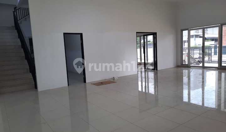 Barang langka gudang  kawasan industri BSD taman tekno 6