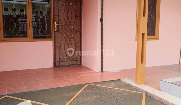 Disewakan Rumah Siap Huni Bagus, Rapih Di Cluster Catalina Gading Serpong 2