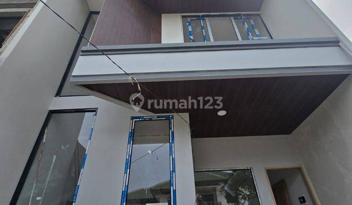 Dijual Rumah Baru 2 Lantai di Villa Melati Mas Serpong Tangerang 1