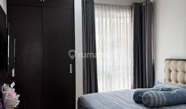 Jual Cepat Rumah Bagus 3 Lantai Furnished di Eminent Bsd 2