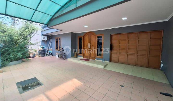 Rumah Full Furnished Siap Huni di Kelapa Gading Jakarta Utara 1