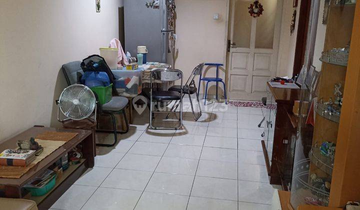 Dijual Rumah Semi Furnished Rapi Siap Huni di Regency Melati Mas 2