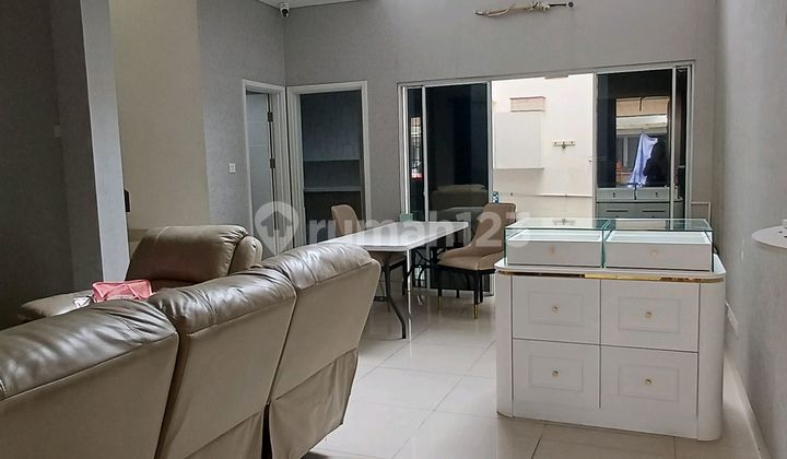 Dijual /Disewakan Riviera 8X15 Furnished