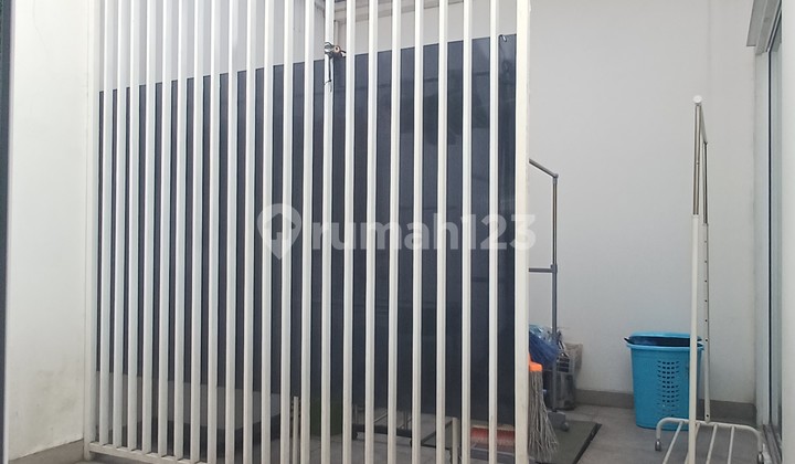 Disewakan Riviera 8X18 Unit Bagus 2