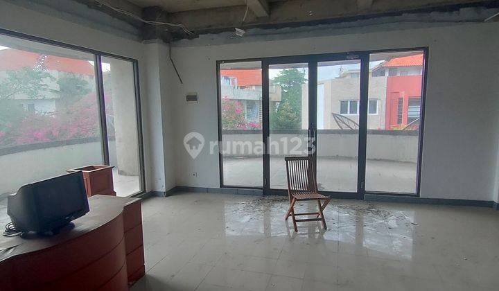 2 Ruko Gandeng di Central Park Dekat Ikea (24) 6