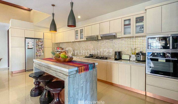 For Sale Villa With Scandinavian classic style view rice field And River In Perenenan 20