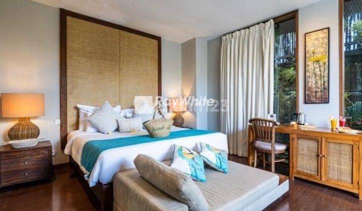 Freehold The luxurious Lifestyle Villa Close To The Beach Seminyak 5