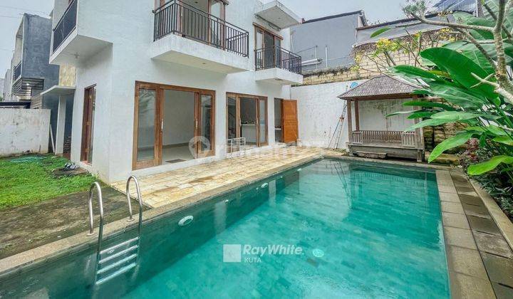 For Sale, Villa, Affordable in Ungasan area, KUTA SELATAN 1