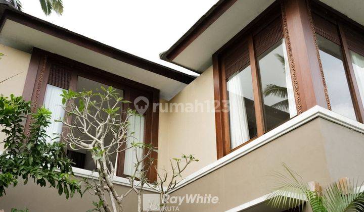 New 3BR Villa with Rice Field View in Tegalalang, Gianyar. 2