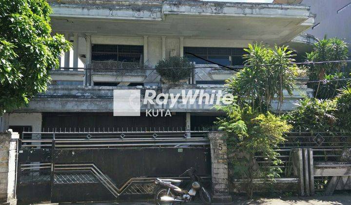 House for sale in Central Gatot Subroto (Gatsu). 1