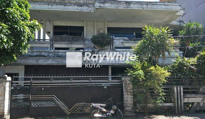 House for sale in Central Gatot Subroto (Gatsu). 2