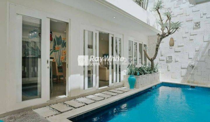 For Sale Villa Complex close to the beach in Canggu 1