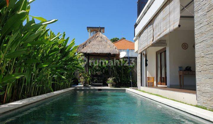 For Rent Villa Freehold Rice Fields in Kerobokan  2