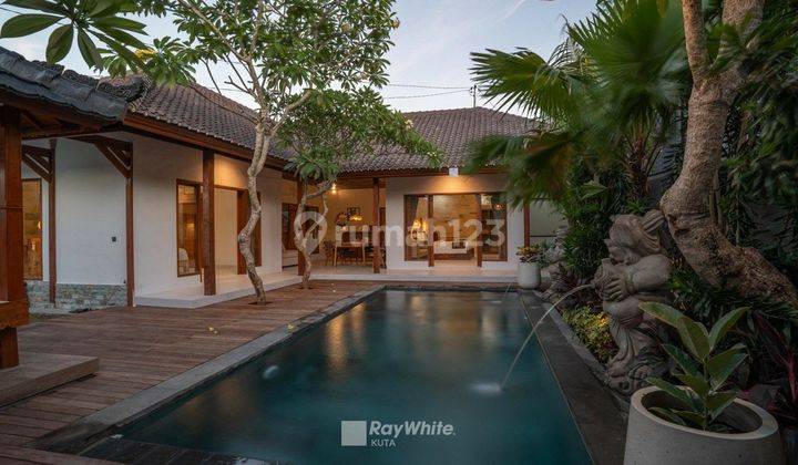 New Balinese Modern Villa for sale in Jimbaran 1