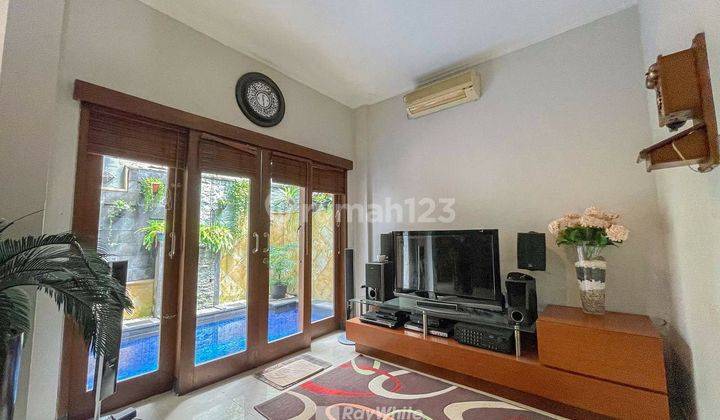 One Gate System House for Rent in Jalan Nangka 1