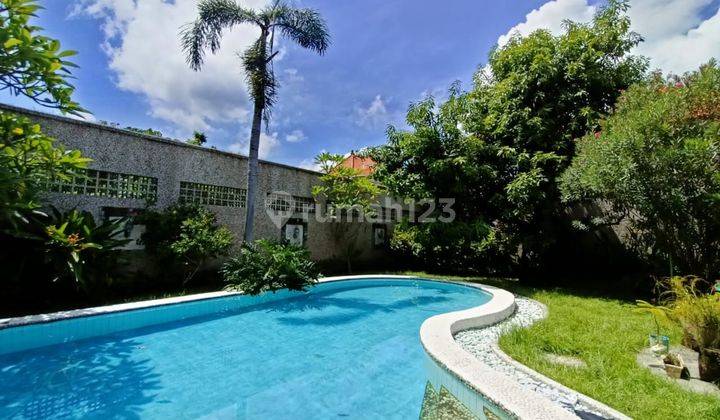 Super Strategic Location Villa Inthe Middle Of Petitenget Seminyak 2