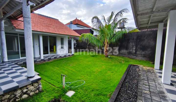 Disewakan Rumah 4 Kamar Tidur Nyaman & Tenang Di Tanjung Benoa 2