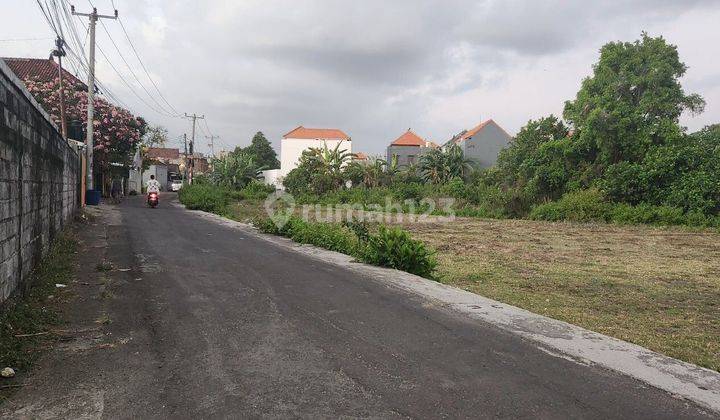 Perfect land for lease in Kuta Utara Badung , great neighborhood, easy access to the main road 1