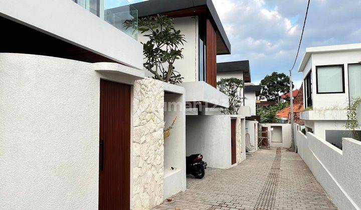 Leasehold Stylish Villa Ready-to-use Two-bedroom  in Umalas  2